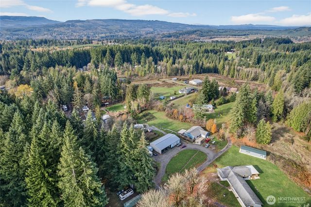 166 Geneva Lane, Castle Rock, WA 98611