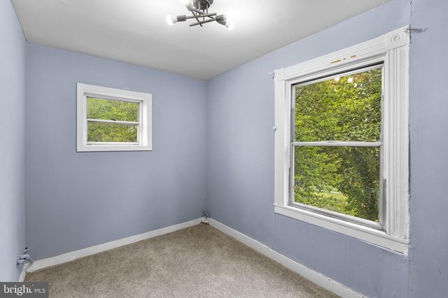 109 S AUGUSTA AVE, Baltimore, MD 21229