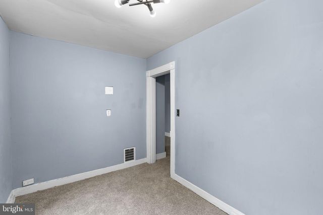 109 S AUGUSTA AVE, Baltimore, MD 21229