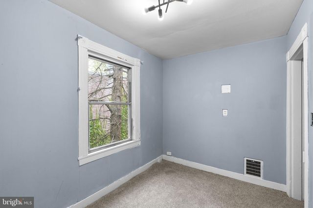 109 S AUGUSTA AVE, Baltimore, MD 21229