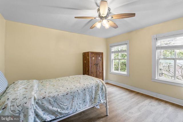 109 S AUGUSTA AVE, Baltimore, MD 21229