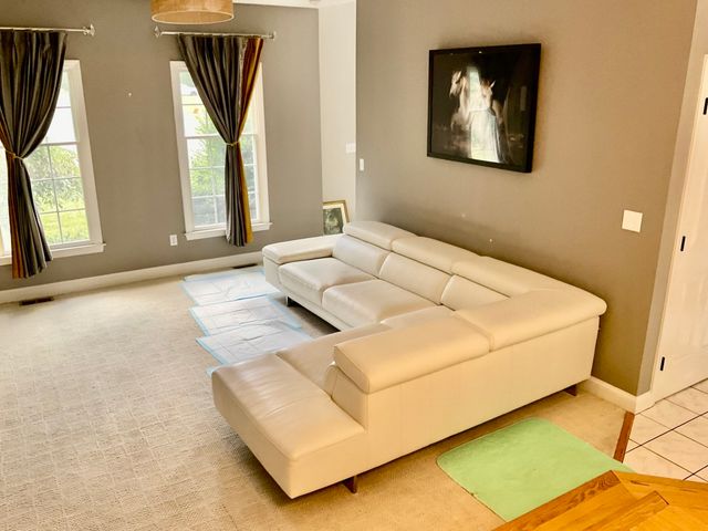 24 Penniman Cir, Stoughton, MA 02072