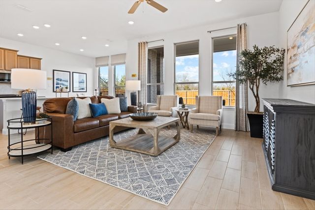 429 Silent Pond Park, Lavon, TX 75166