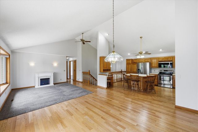 21955 Finley Court N, Forest Lake, MN 55025