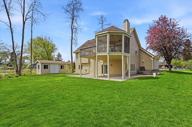 21955 Finley Court N, Forest Lake, MN 55025