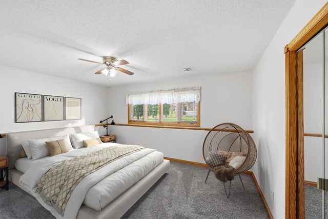 21955 Finley Court N, Forest Lake, MN 55025