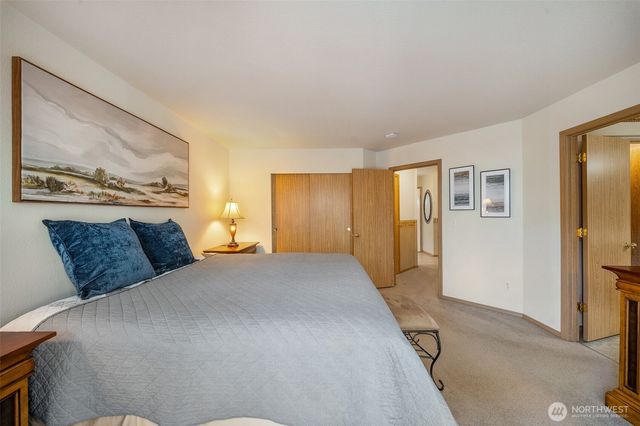 1629 Sundrop Lane SE, Tumwater, WA 98501