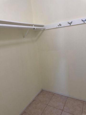 1652 Summertime 2, El Cajon, CA 92021