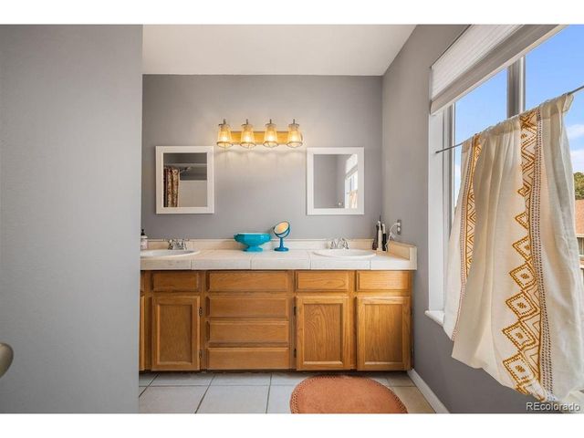 8755 W Cornell Ave 14-5, Lakewood, CO 80227