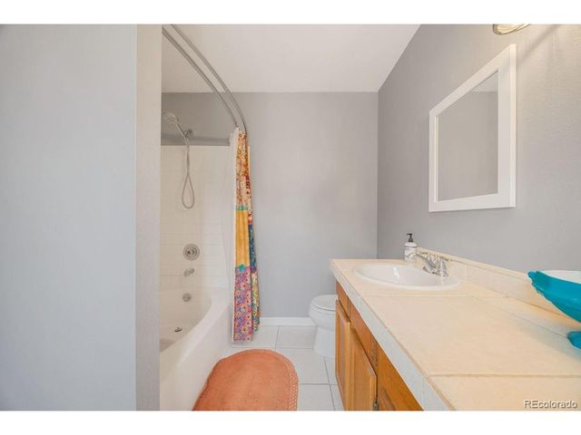 8755 W Cornell Ave 14-5, Lakewood, CO 80227