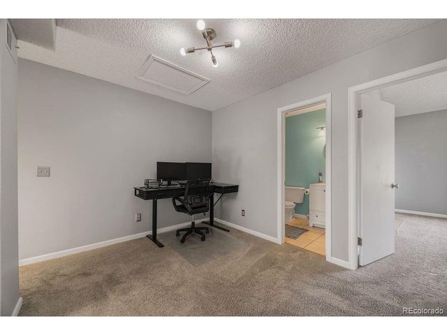 8755 W Cornell Ave 14-5, Lakewood, CO 80227