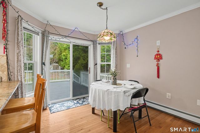 75 Heather Glen Lane, Groton, CT 06355
