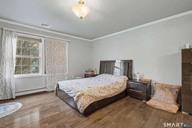 75 Heather Glen Lane, Groton, CT 06355