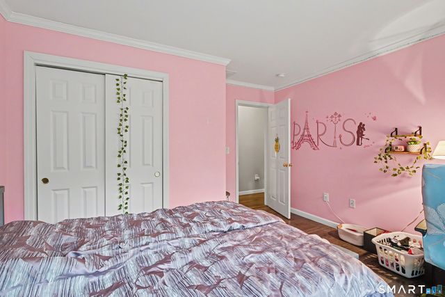 75 Heather Glen Lane, Groton, CT 06355