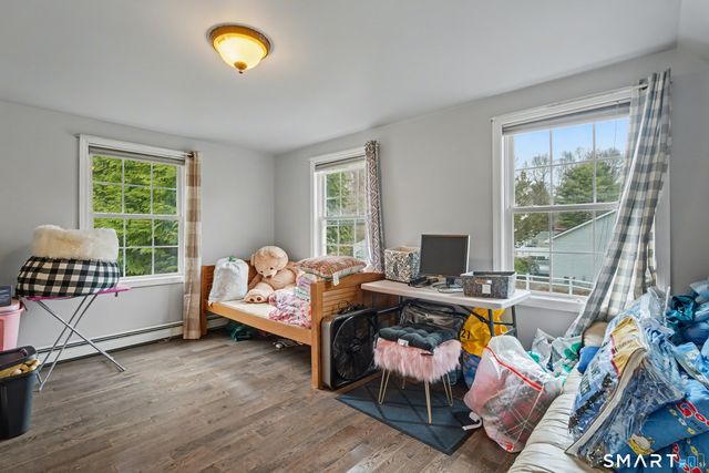 75 Heather Glen Lane, Groton, CT 06355