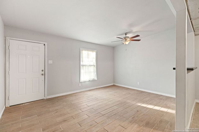 338 surrels, San Antonio, TX 78228