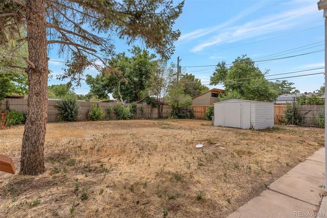 11612 Del Mar Parkway, Aurora, CO 80010