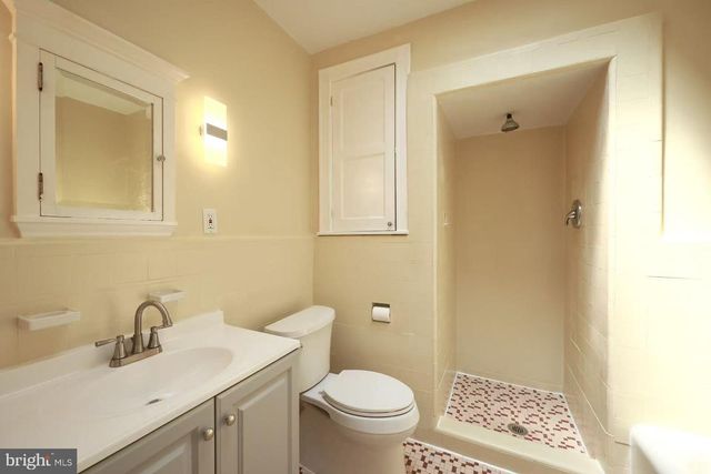 3352 SAINT VINCENT ST, Philadelphia, PA 19149