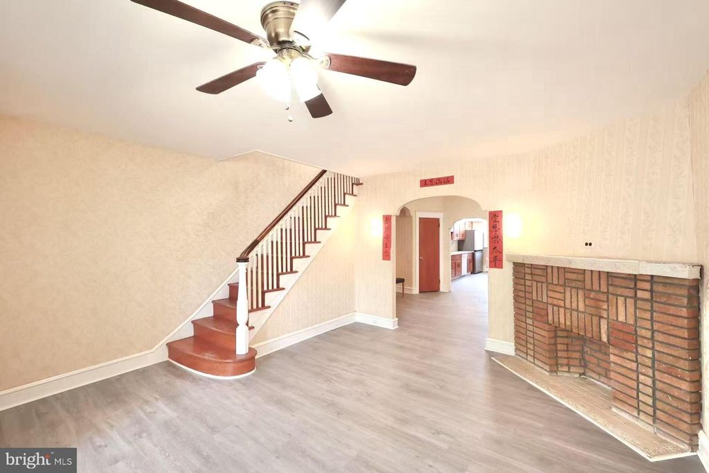 3352 SAINT VINCENT ST, Philadelphia, PA 19149