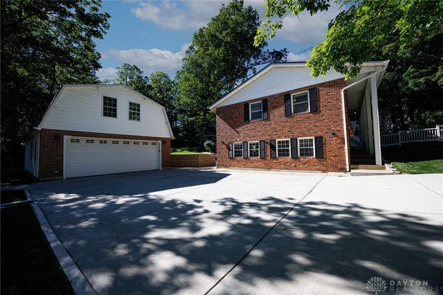 1837 Forestdale Avenue, Beavercreek, OH 45432