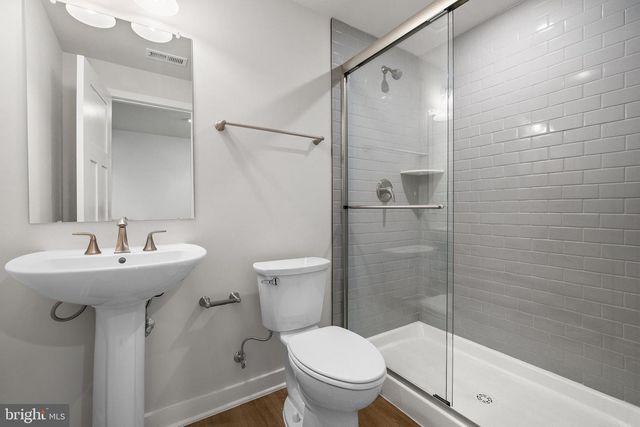 109 HILLSDALE DR, Fredericksburg, VA 22405