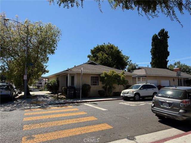 5355 Pine Avenue, Long Beach, CA 90805