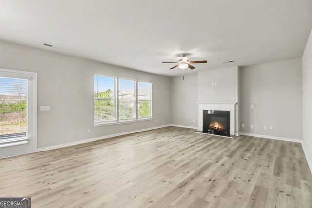 100 McGinnis Circle, Calhoun, GA 30701