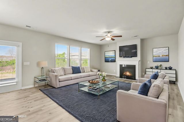 100 McGinnis Circle, Calhoun, GA 30701