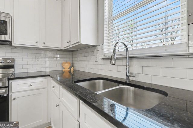 100 McGinnis Circle, Calhoun, GA 30701