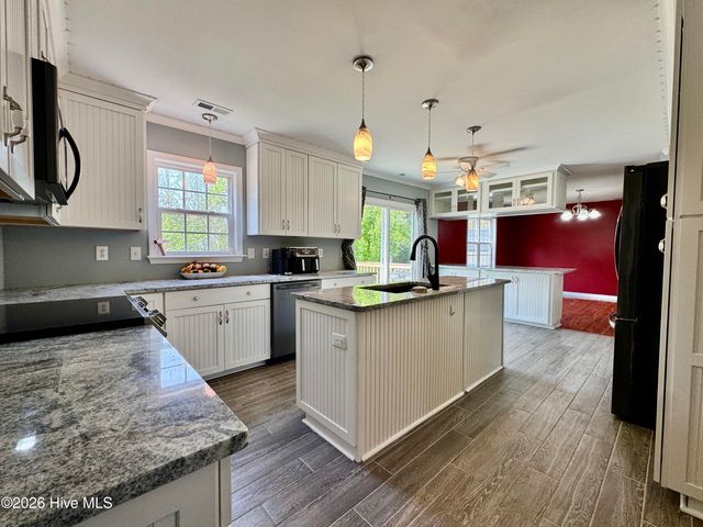 2007 Melodie Lane, Morehead City, NC 28557