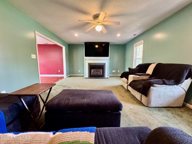 2007 Melodie Lane, Morehead City, NC 28557