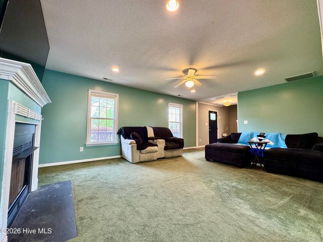 2007 Melodie Lane, Morehead City, NC 28557