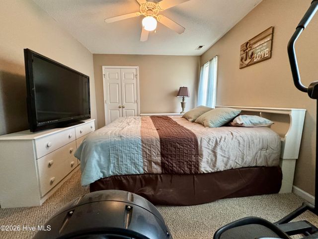 2007 Melodie Lane, Morehead City, NC 28557