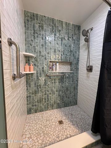 2007 Melodie Lane, Morehead City, NC 28557