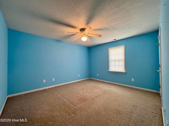 2007 Melodie Lane, Morehead City, NC 28557