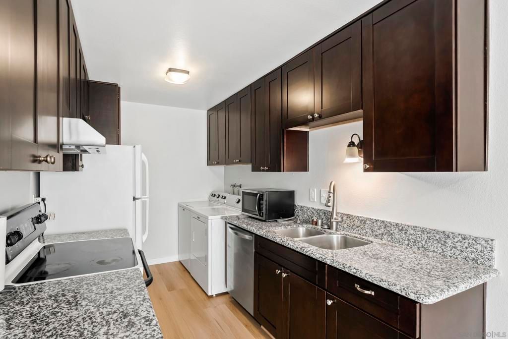 6908 Camphor Lane, San Diego, CA 92139