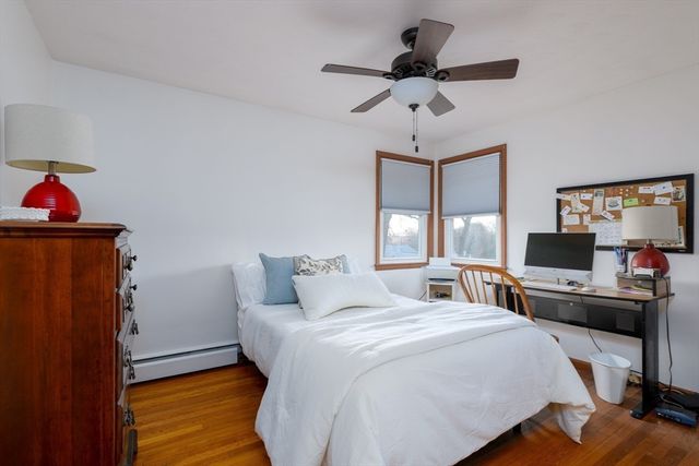 95 Saint Nicholas Avenue, Worcester, MA 01606