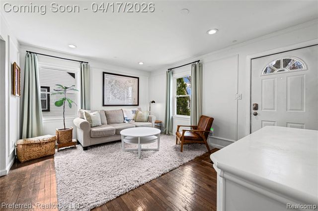 15026 Sunbury Street, Livonia, MI 48154