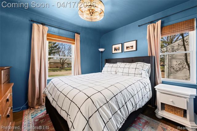 15026 Sunbury Street, Livonia, MI 48154