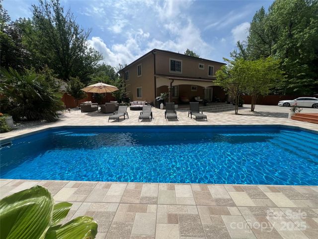 8104 Stem Court, Charlotte, NC 28227