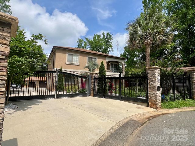 8104 Stem Court, Charlotte, NC 28227