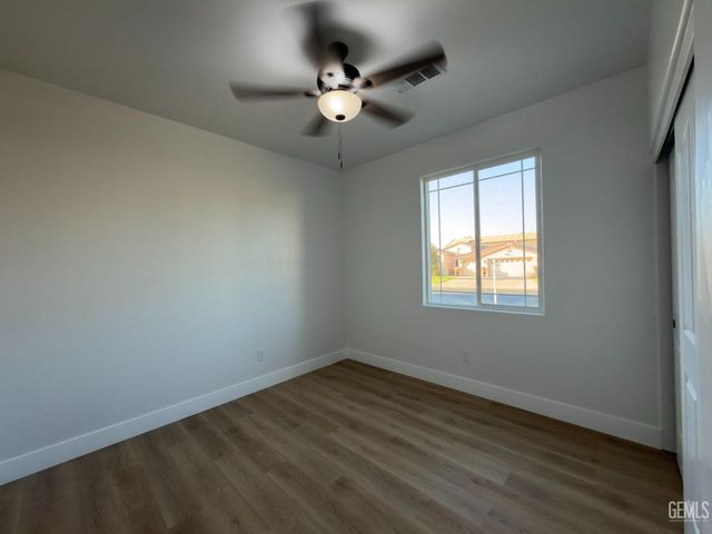 10909 Lewelling Street, Bakersfield, CA 93312