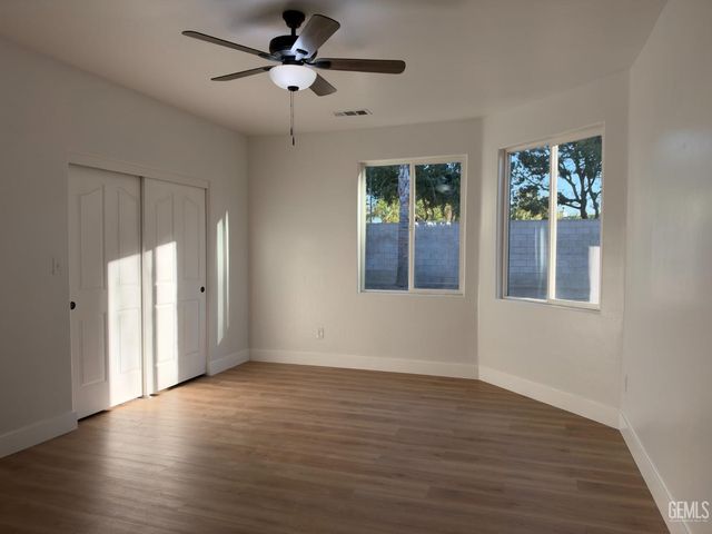 10909 Lewelling Street, Bakersfield, CA 93312