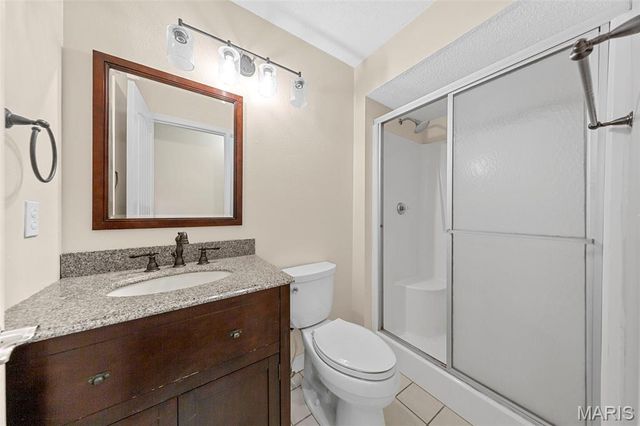 13176 Royal Pines Drive, Maryland Heights, MO 63146