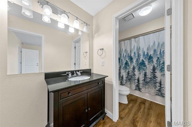 13176 Royal Pines Drive, Maryland Heights, MO 63146