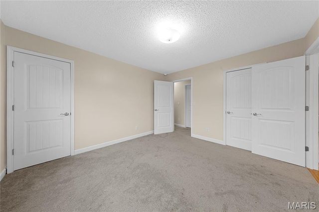 13176 Royal Pines Drive, Maryland Heights, MO 63146