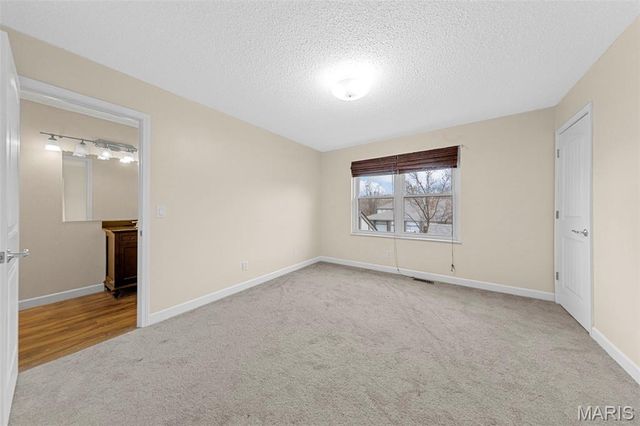 13176 Royal Pines Drive, Maryland Heights, MO 63146