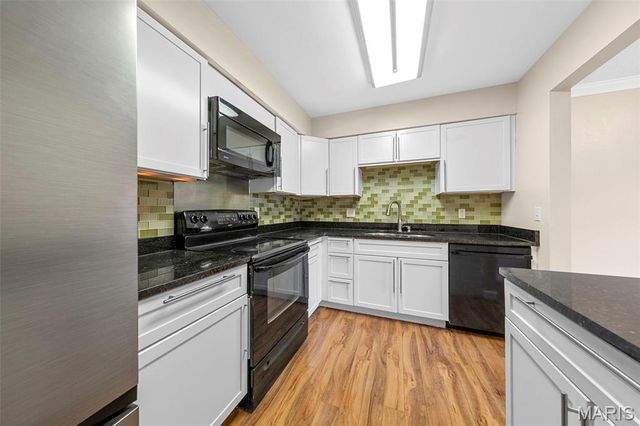 13176 Royal Pines Drive, Maryland Heights, MO 63146