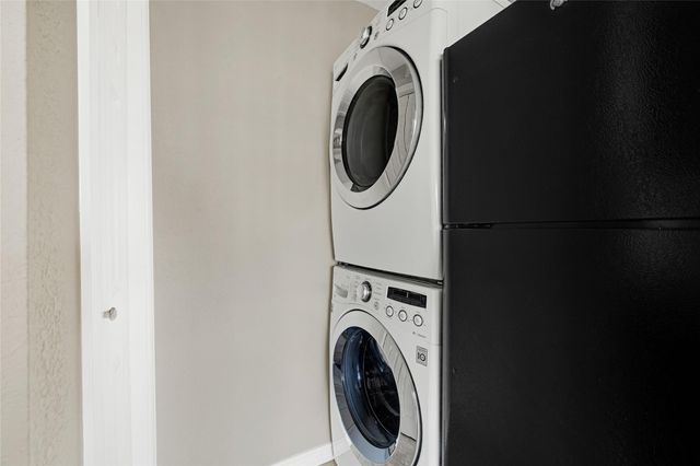 4011 Nasa Rd 1 406, El Lago, TX 77586