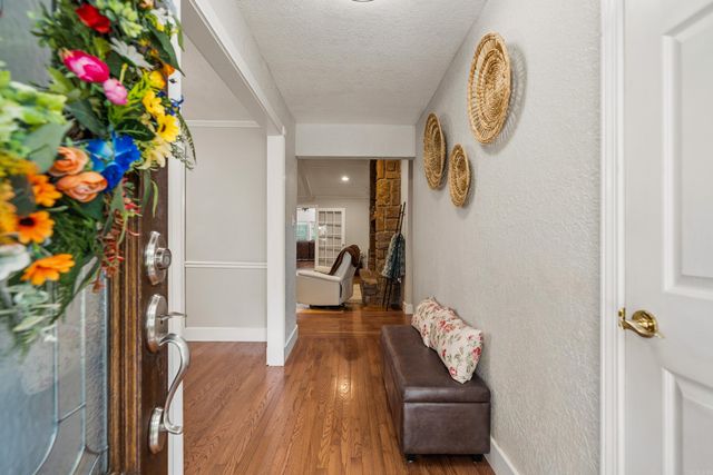 101 Westminster Place, Hot Springs, AR 71901